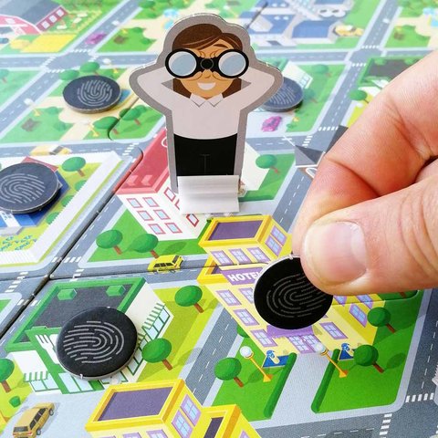 Настільна гра Tactic Школа шпигунів (українською мовою) Прев'ю 3